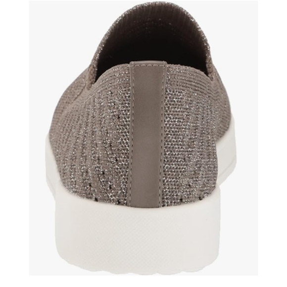 WHITE MOUNTAIN Shoes Courage Women's Slip-on Sneaker, Silver/Fabric, Size 8 - Picture 3 of 6